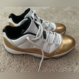 Men’s Jordan 11 Low Shoes